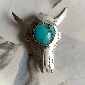 Sterling Silver Vintage Buffalo Skull Pin ✨